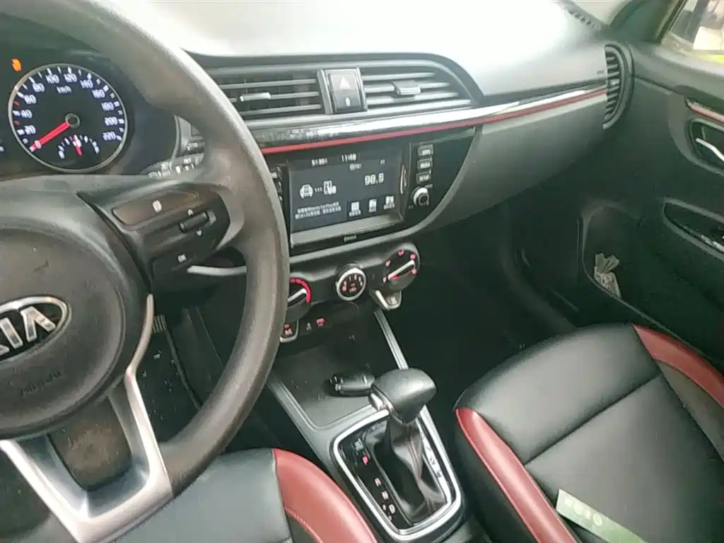 Kia KX CROSS 2017 1.4L AT GLS фото 13
