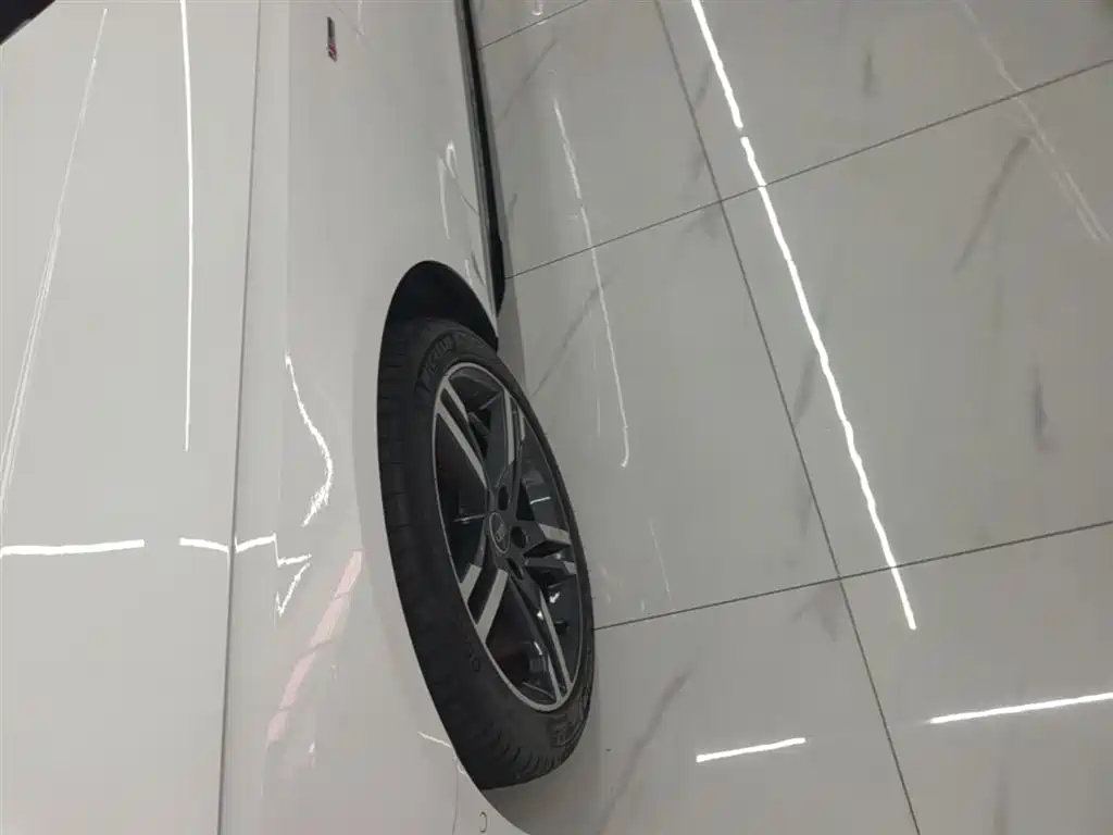 Audi A4L 2022 40 TFSI Luxury Dynamic фото 23