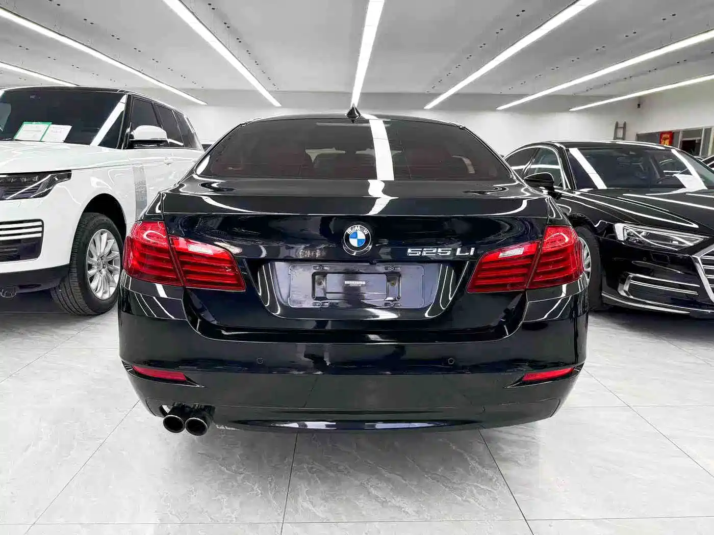 BMW 5 Series 2017 525Li Leading Edition фото 5