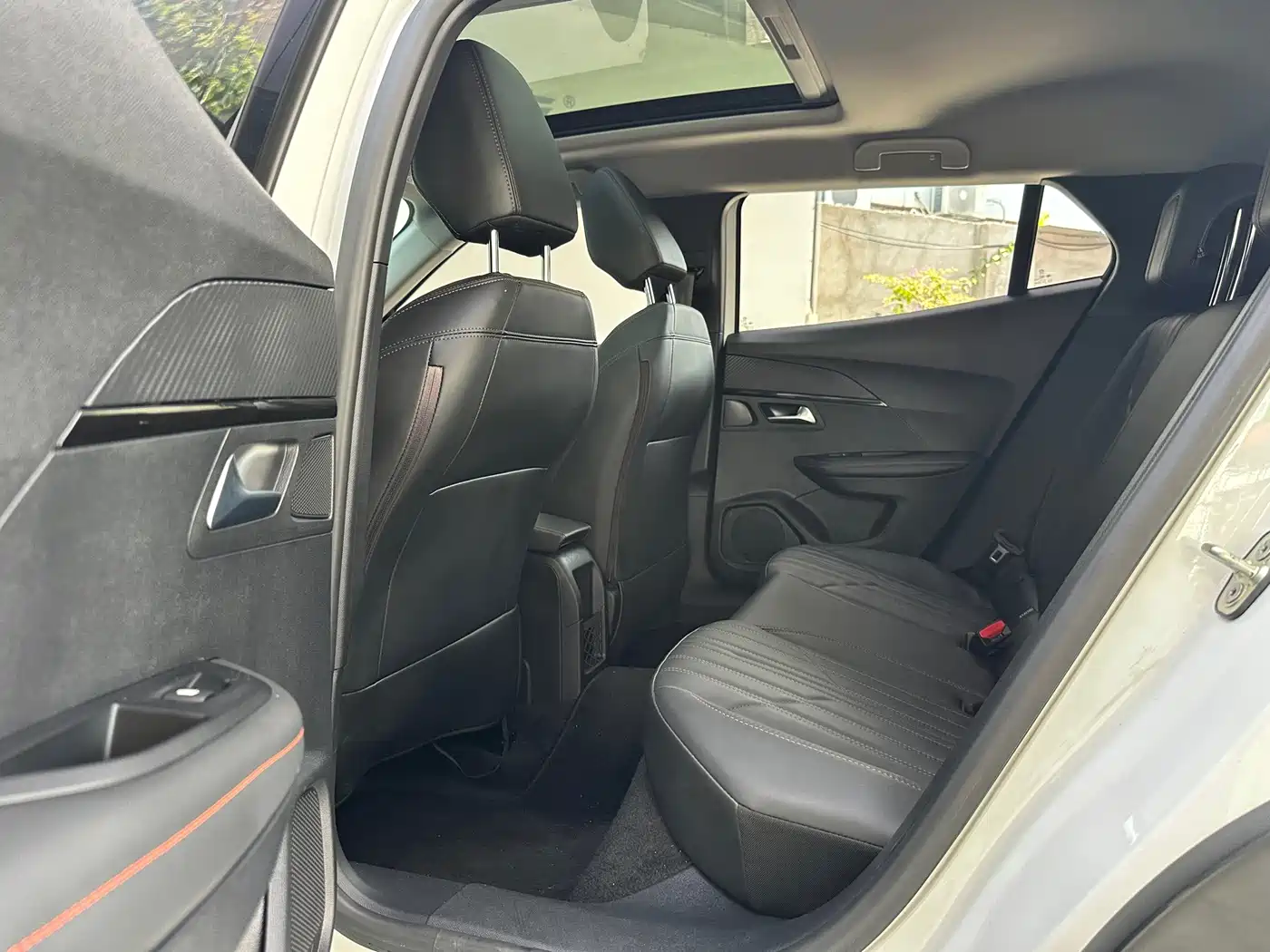 Peugeot 2008 2025 2022 230THP THE ONE