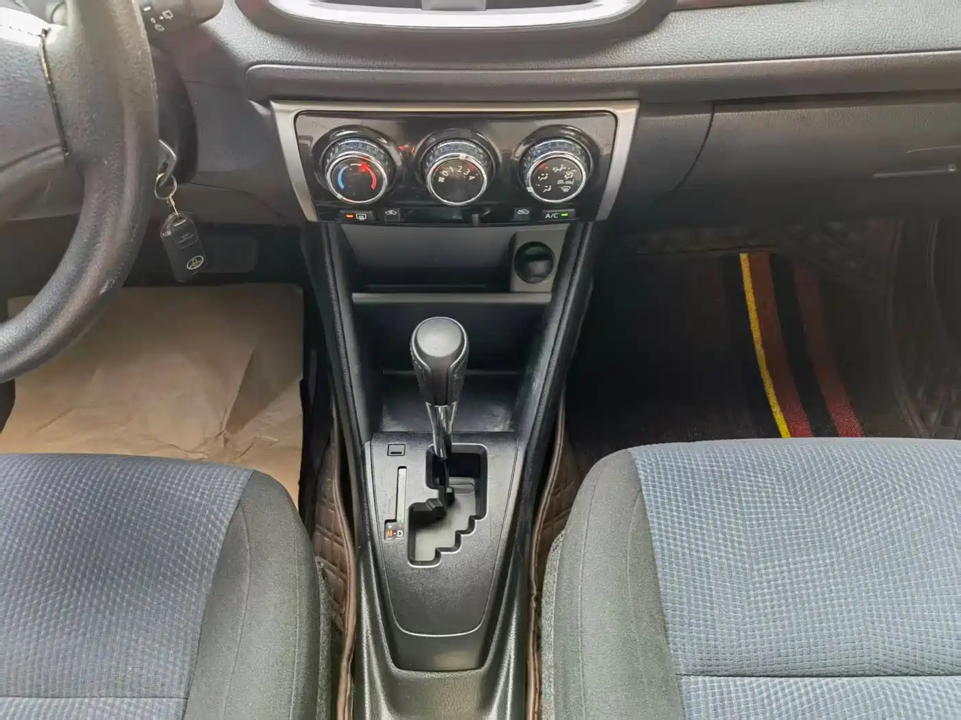 Toyota YARiS L Zhi Xuan 2019 1.5E CVT MeiDong Edition China VI фото 11