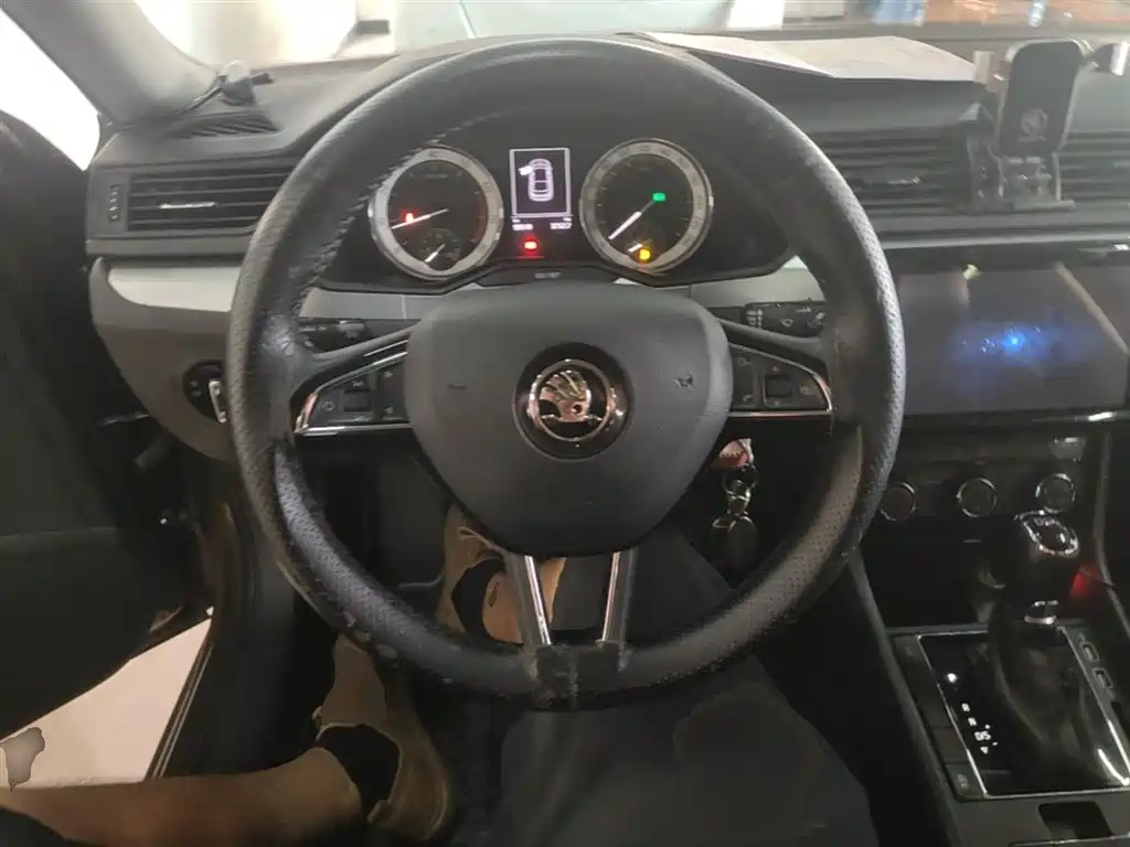 Škoda Superb 2018 TSI280 DSG Standard (China V) фото 11