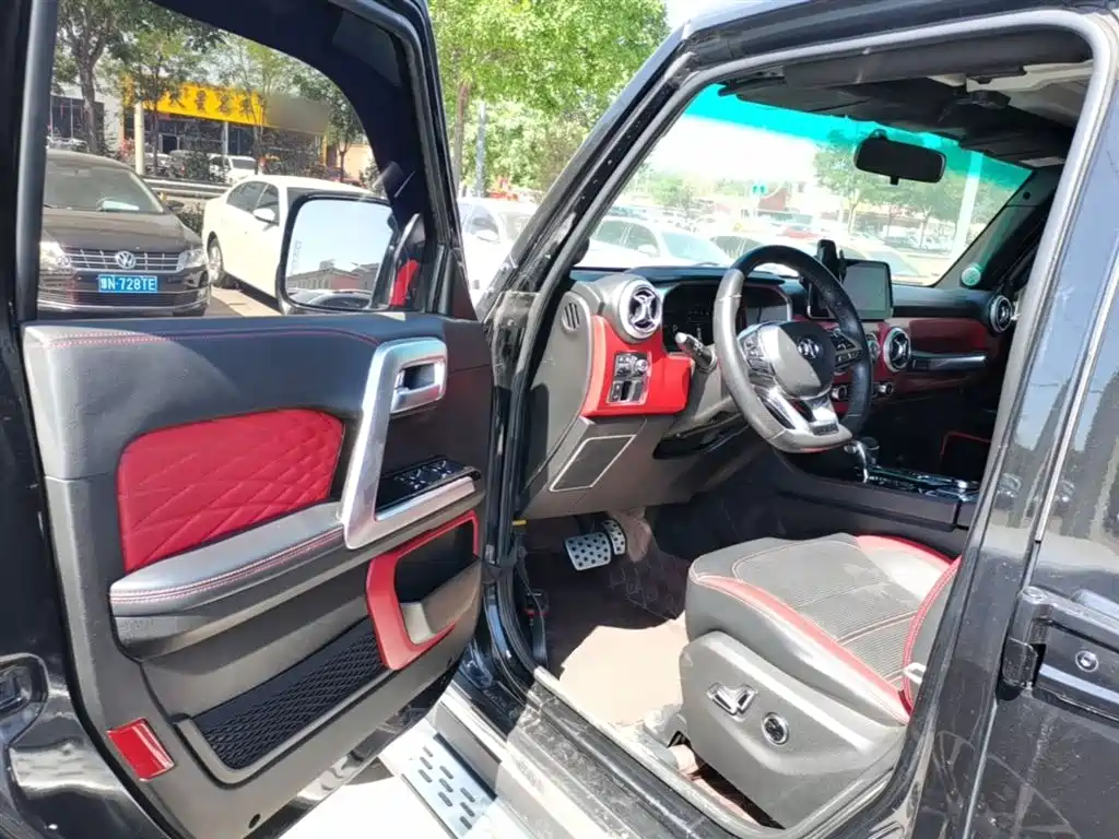 BAIC ORV Beijing Offroad BJ40 2018 PLUS 2.3T Auto 4WD Premium Edition China V фото 16