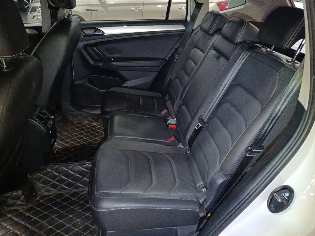 Volkswagen Tiguan L 2020 330TSI Auto 2WD Panorama Comfort China VI фото 20