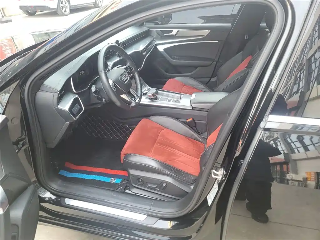 Audi A6L 2020 40 TFSI Luxury Dynamic фото 15