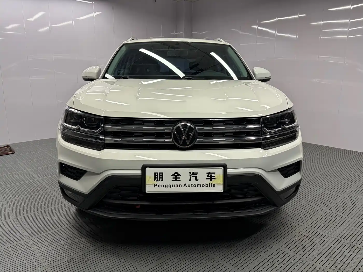 Volkswagen Tharu 2022 280TSI FWD Luxury Edition фото 2