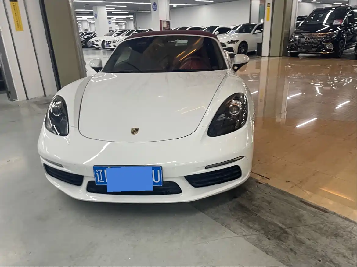 Porsche 718 2018 Boxster 2.0T фото 2