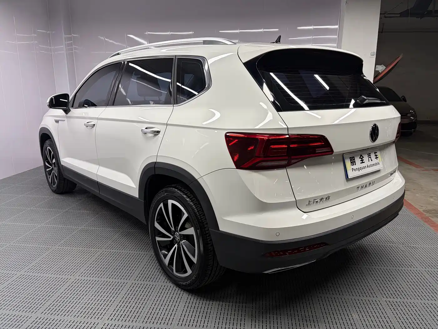 Volkswagen Tharu 2022 280TSI FWD Luxury Edition фото 16