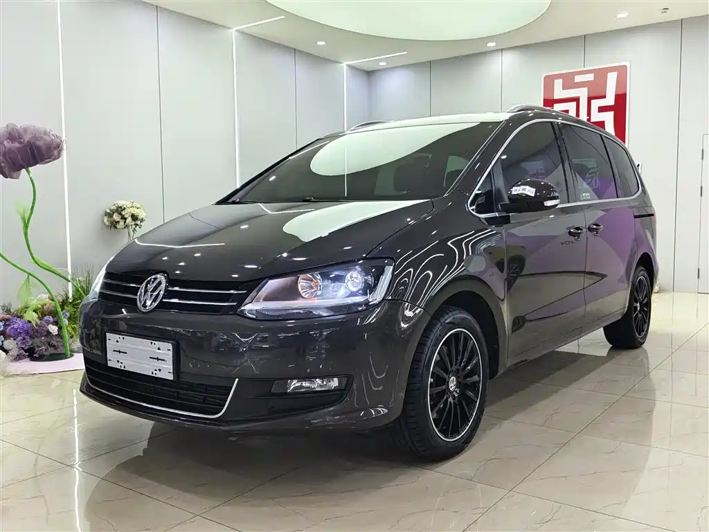 Volkswagen Sharan 2018 380TSI Premium 7-Seater