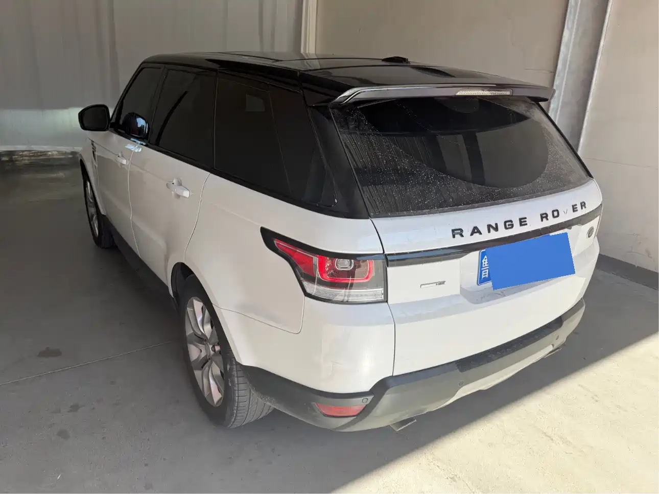 Фото 4 - Land Rover Range Rover Sport