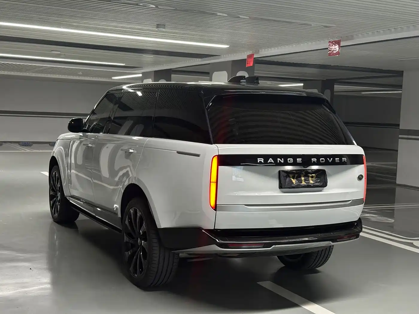 Фото 27 - Land Rover Range Rover