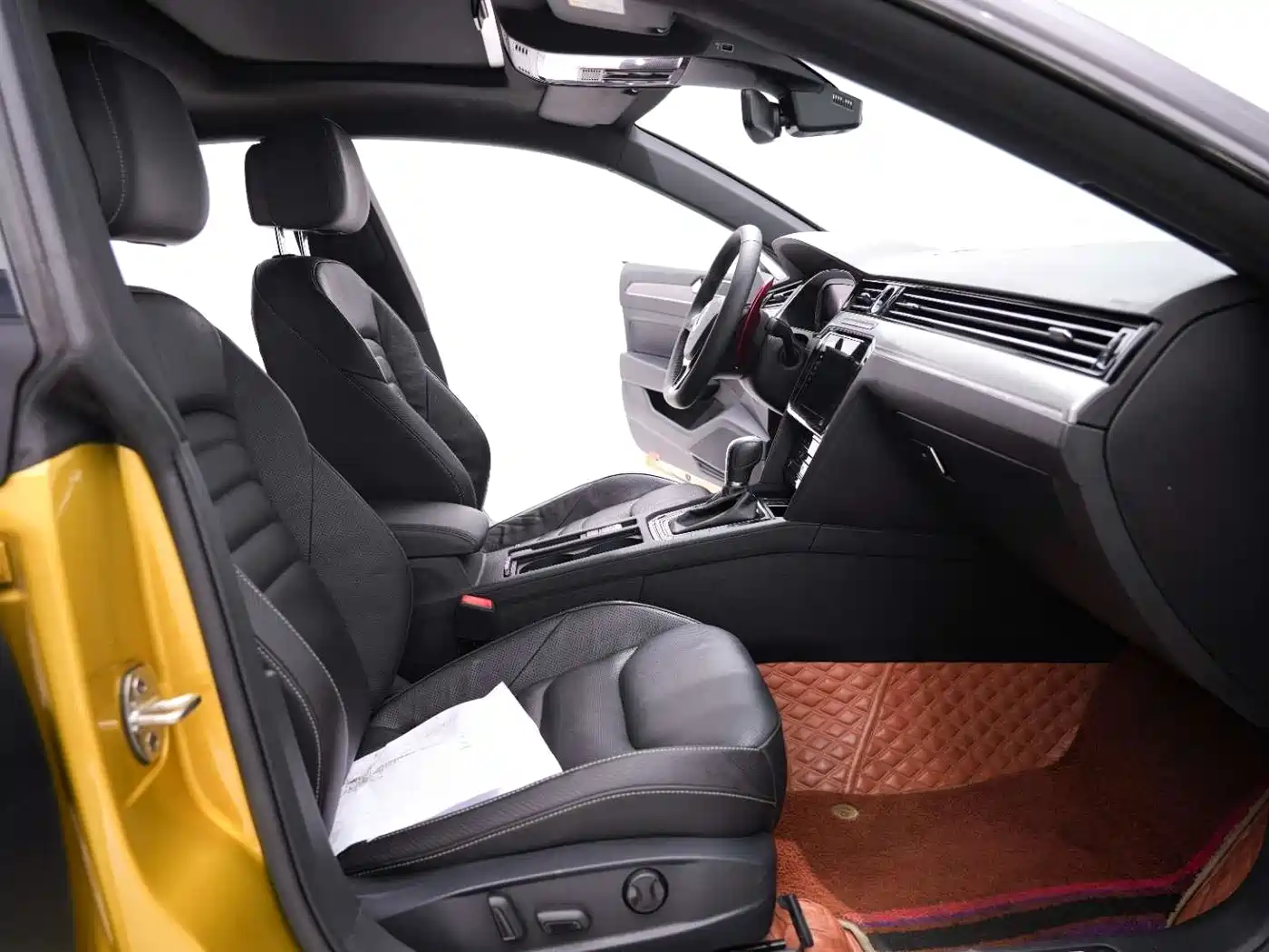 Volkswagen FAW-Volkswagen CC 2020 330TSI Glamour Version China VI фото 13