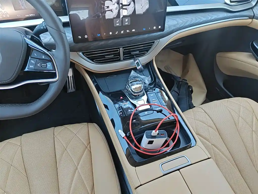 Denza D9 2025 DM-i Smart Driving Edition 1020 AWD Flagship фото 14