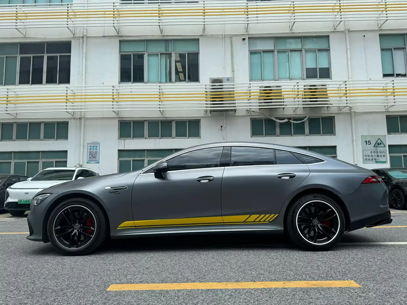 Mercedes-Benz AMG GT 2020 AMG GT 50 4-Door Coupe фото 9