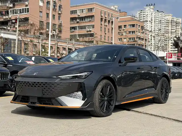 CHANG'AN UNI-V 2026