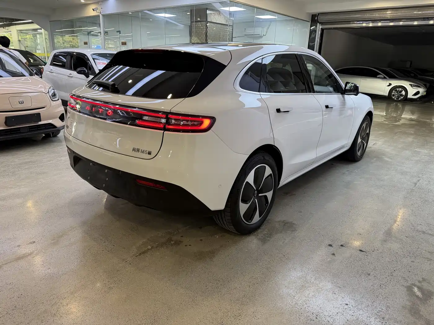 Aito AITO M5 2022 2022 Pure Electric RWD Standard Edition