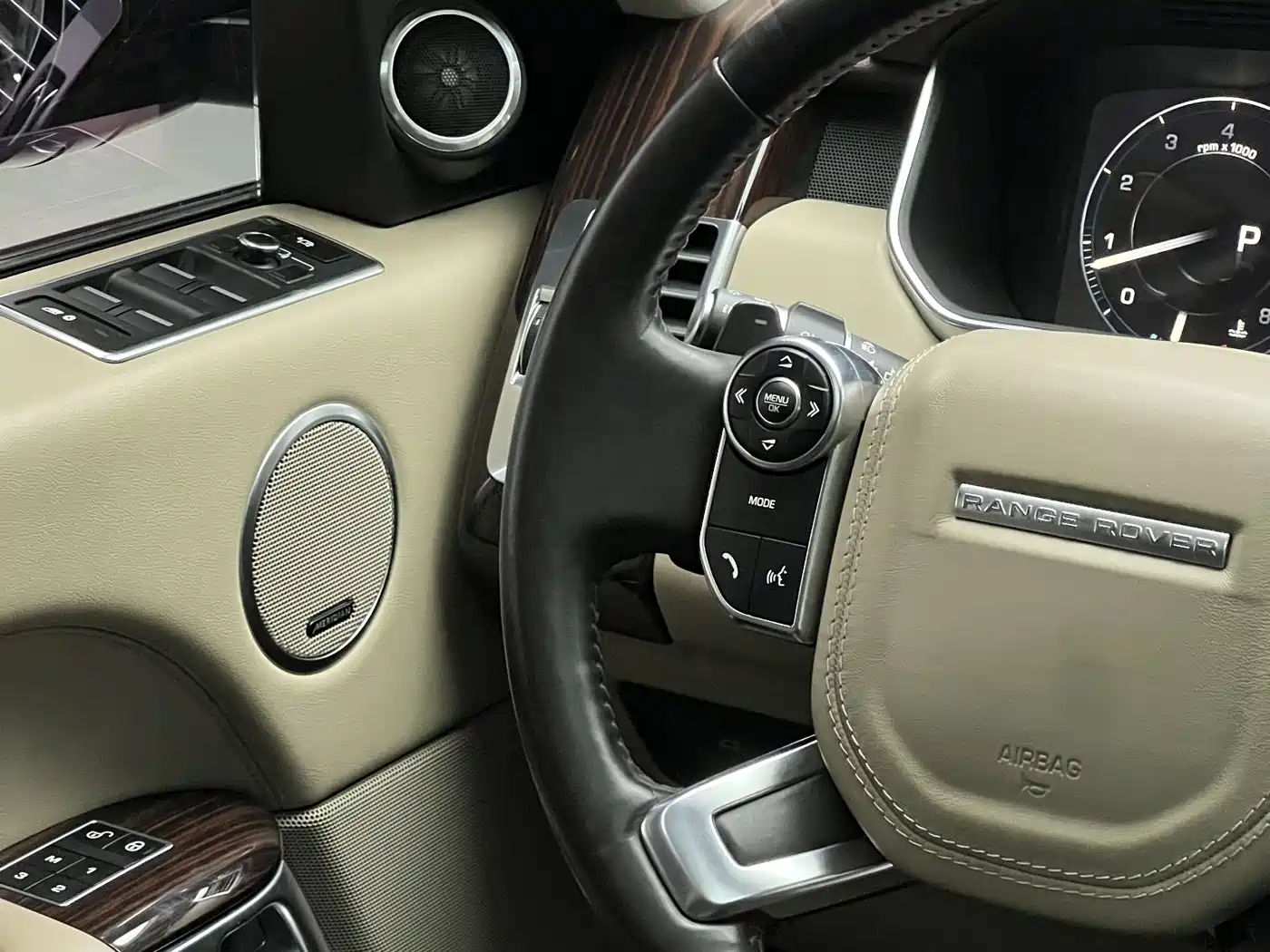 Land Rover Range Rover 2016 3.0 SC V6 Vogue фото 13