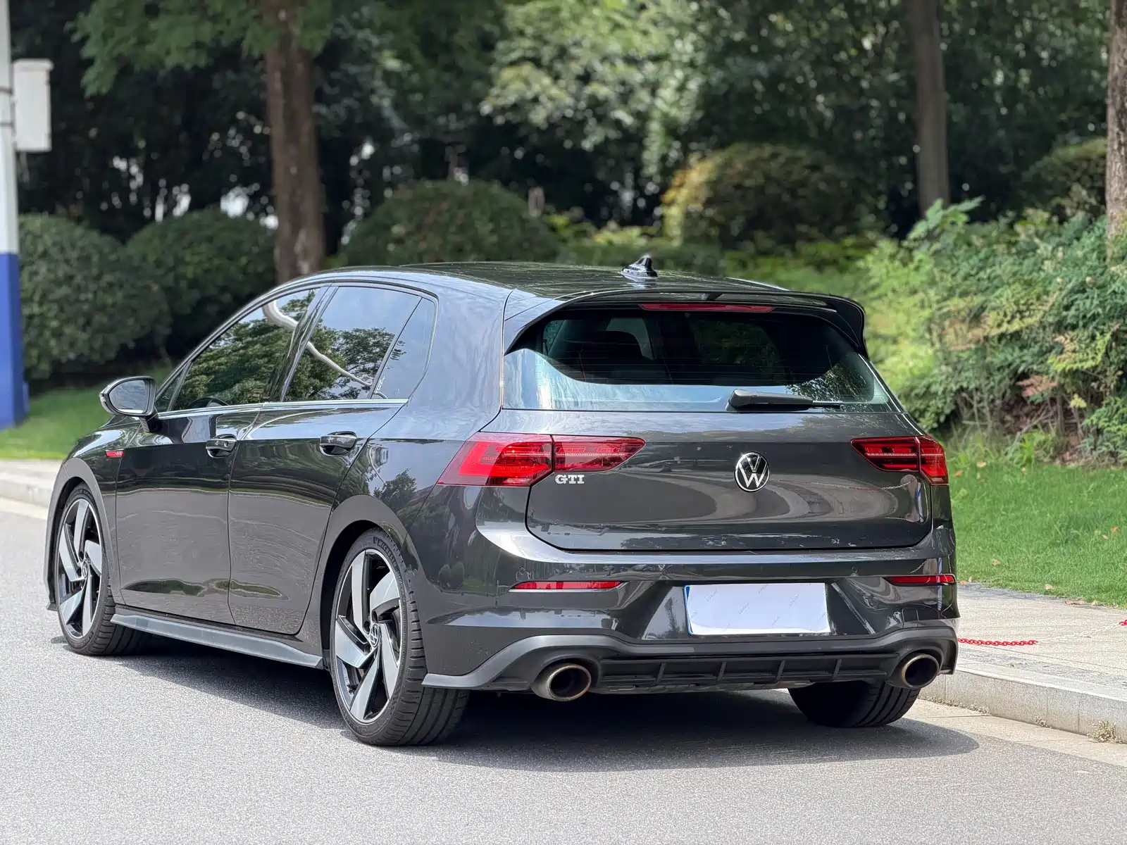 صورة 21 - Volkswagen Golf GTI