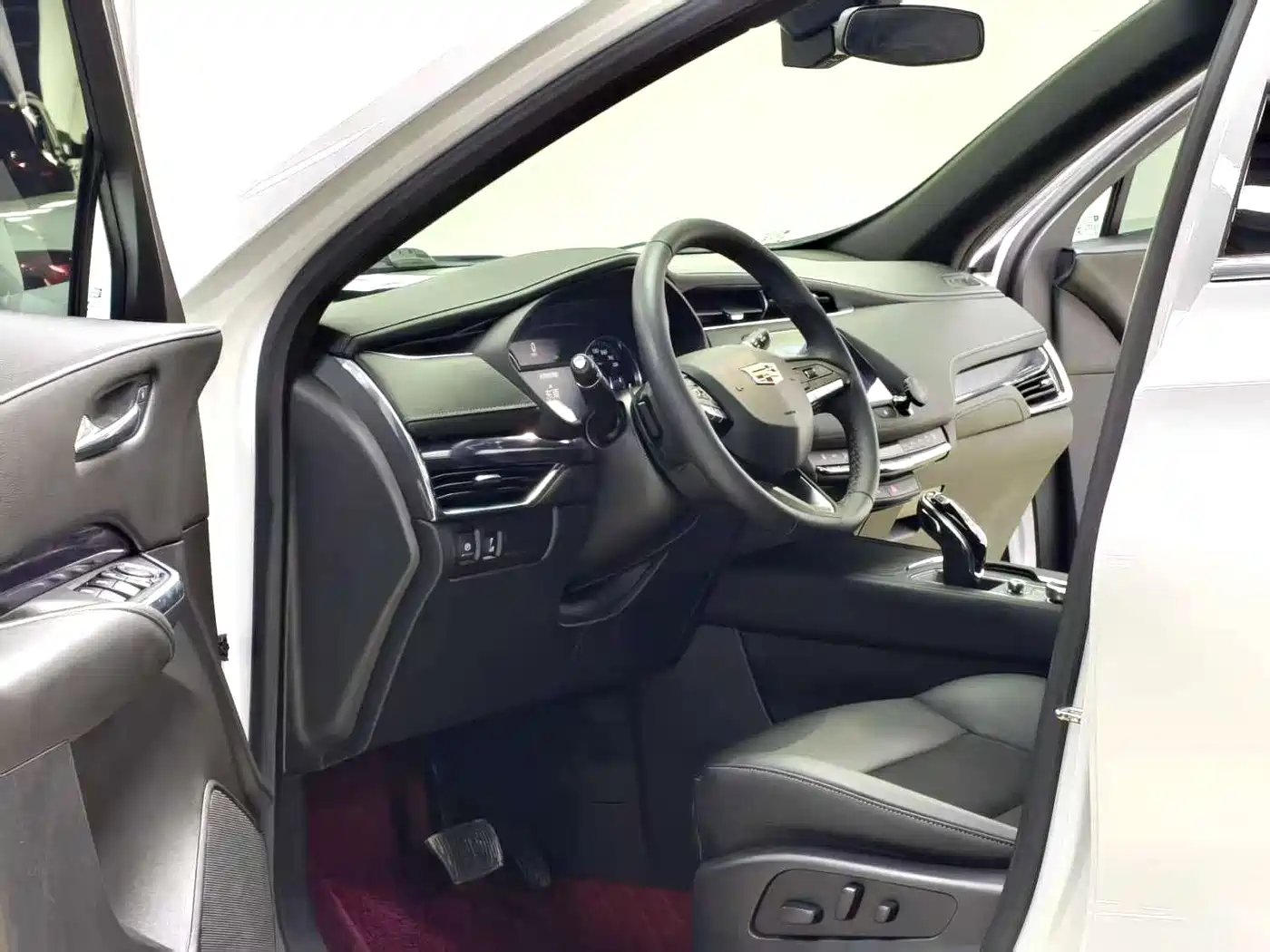 Cadillac XT4 2020 28T 2WD Technology фото 6