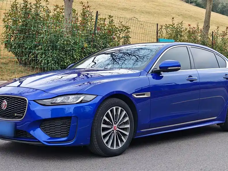 Jaguar XEL 2020 2.0T 200PS R-DYNAMIC Youth Sport Edition