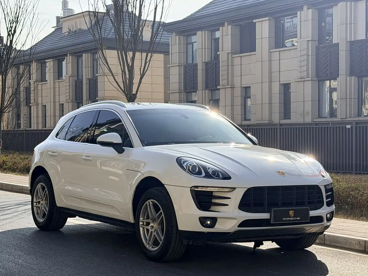 Porsche Macan 2016 Macan 2.0T фото 19
