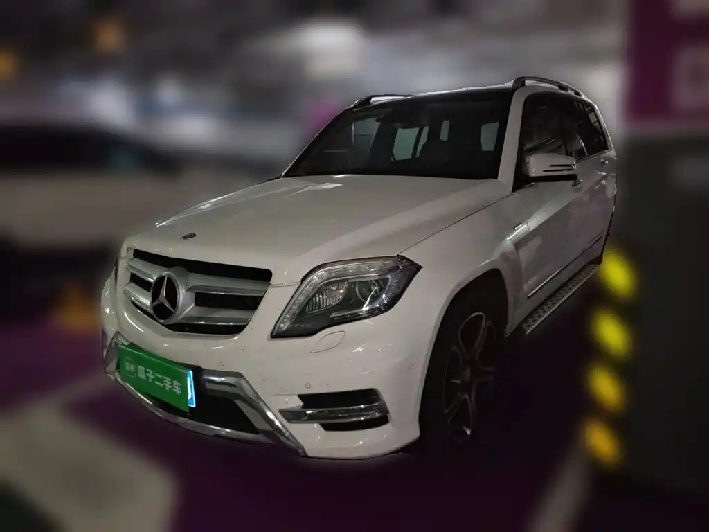 Mercedes-Benz GLK-Class 2015 GLK 300 4MATIC Fashion Ultimate Edition