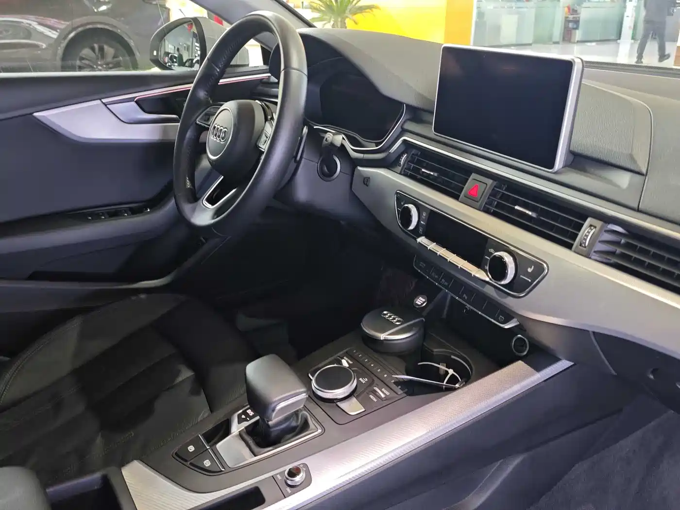 Audi A5 (Import) 2019 Sportback 45 TFSI Fashion фото 11