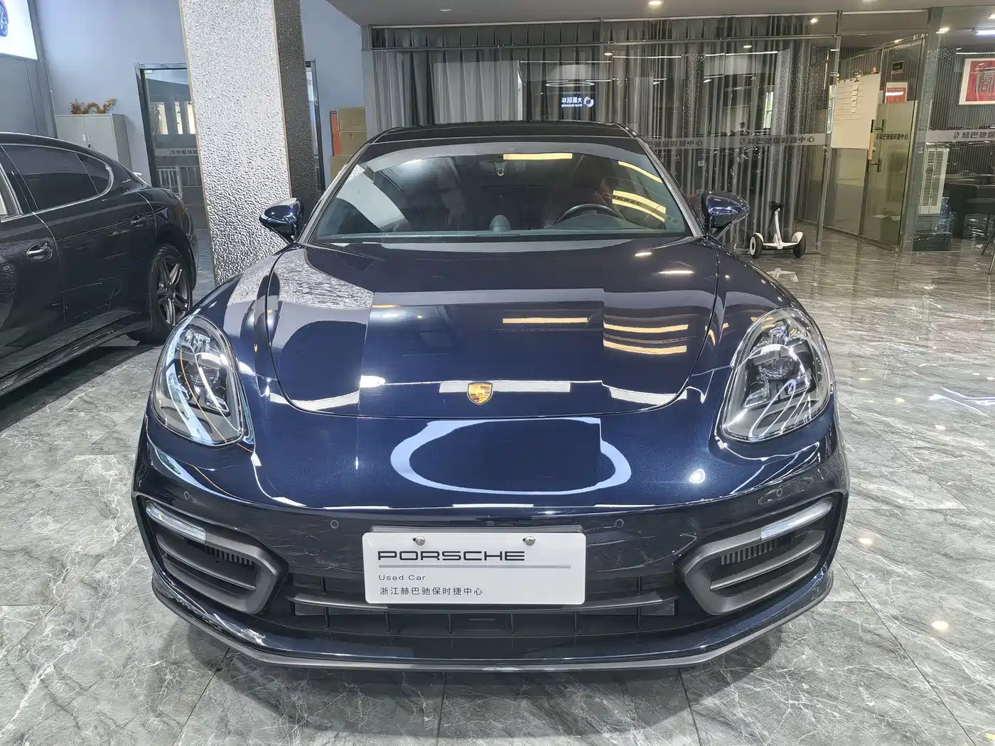 Porsche Panamera 2021 Panamera Executive Long Wheelbase 2.9T фото 2