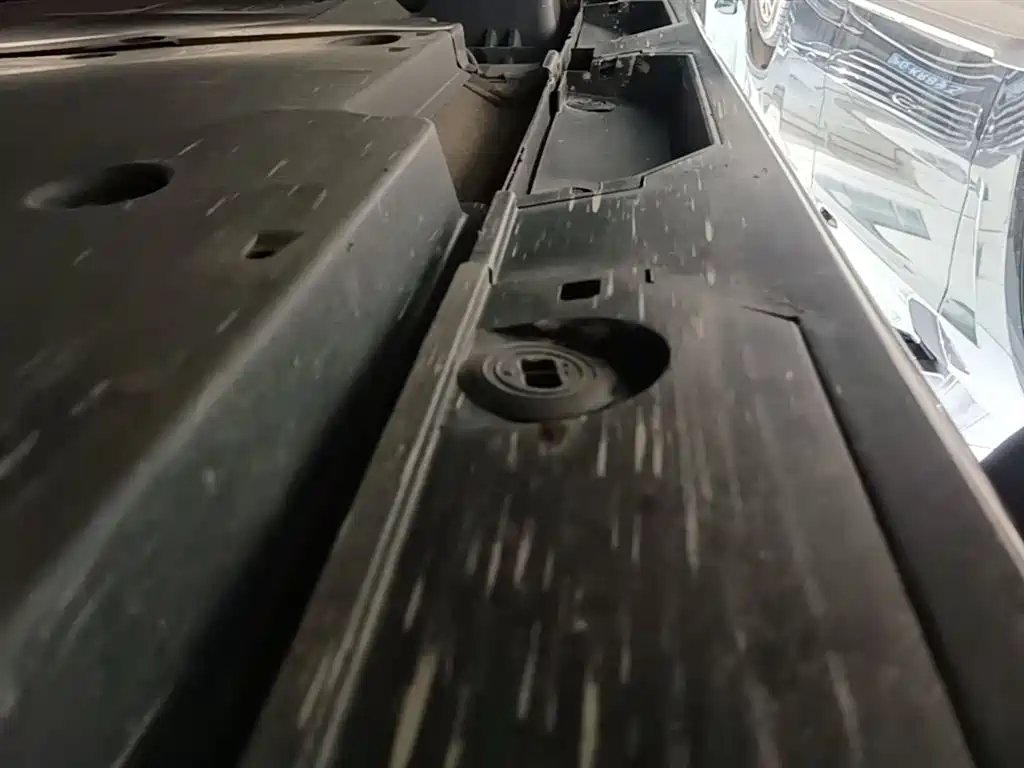 Toyota Avalon 2019 Hybrid 2.5L Luxury Edition China VI фото 21