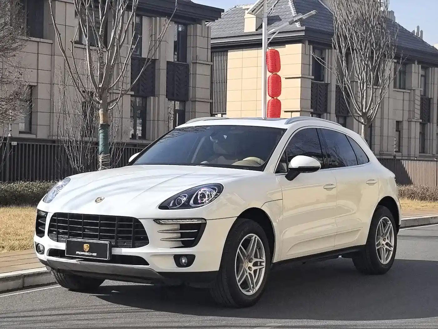 Porsche Macan 2016 Macan 2.0T фото 18