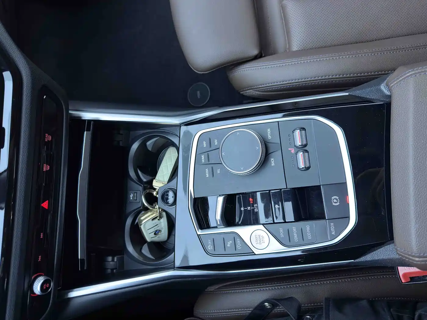 BMW 3 Series 2023 320Li M Sport Package фото 15