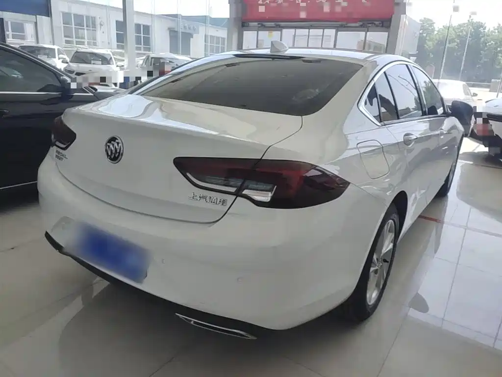 BUICK REGAL