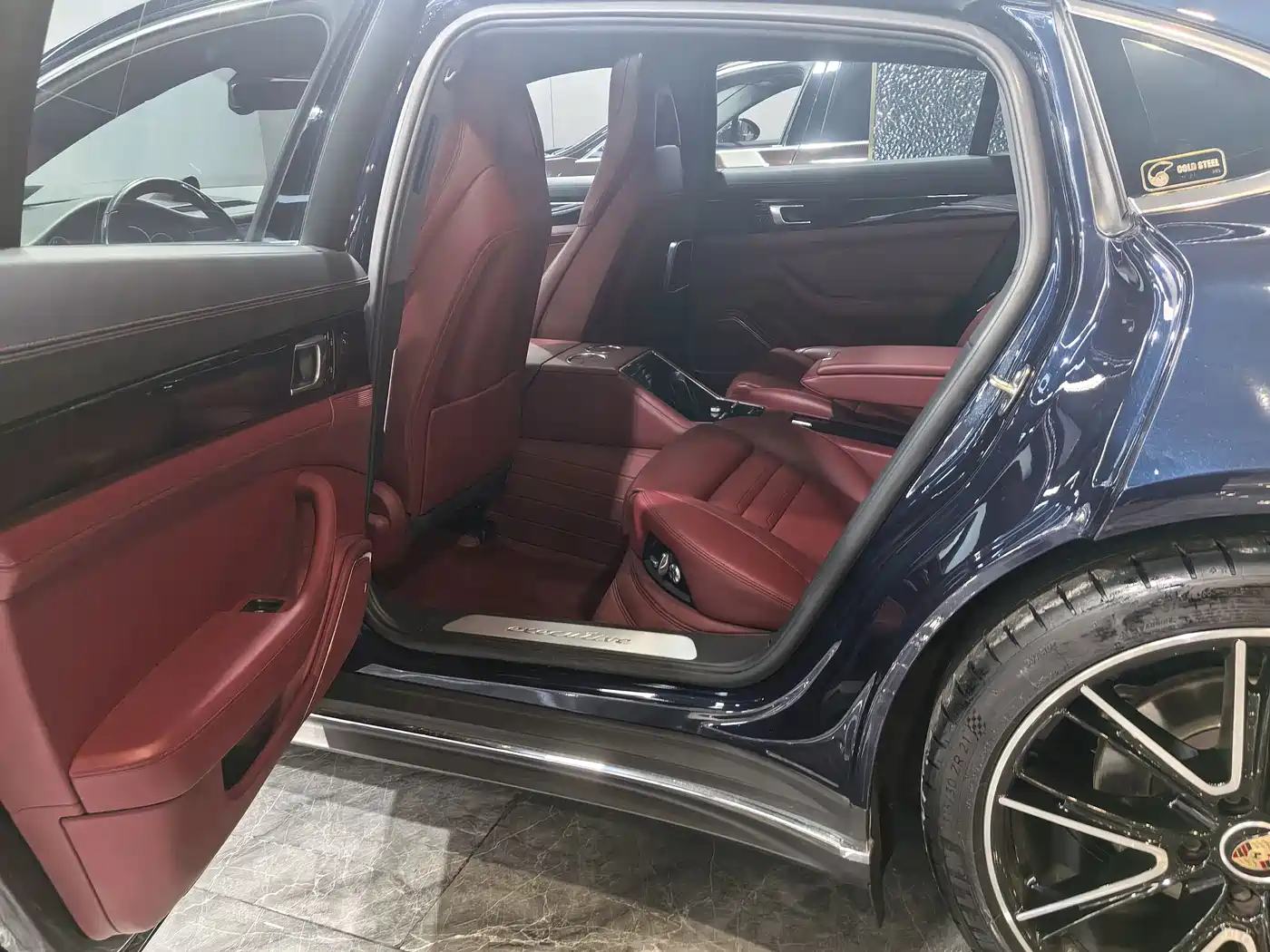 Porsche Panamera 2021 Panamera Executive Long Wheelbase 2.9T фото 8
