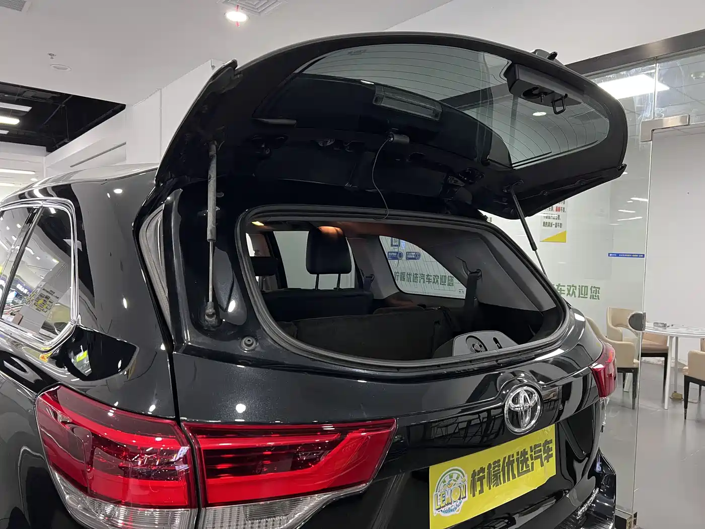 Toyota Highlander 2018 2.0T 4WD Premium 7-seater China VI фото 13