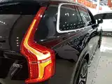 Фото 8 - Volvo XC90