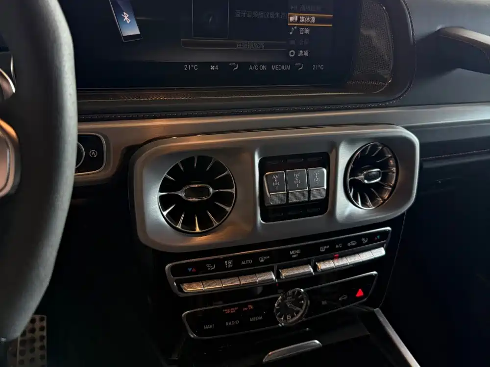 Mercedes-Benz G-Class 2024 G 500 фото 4