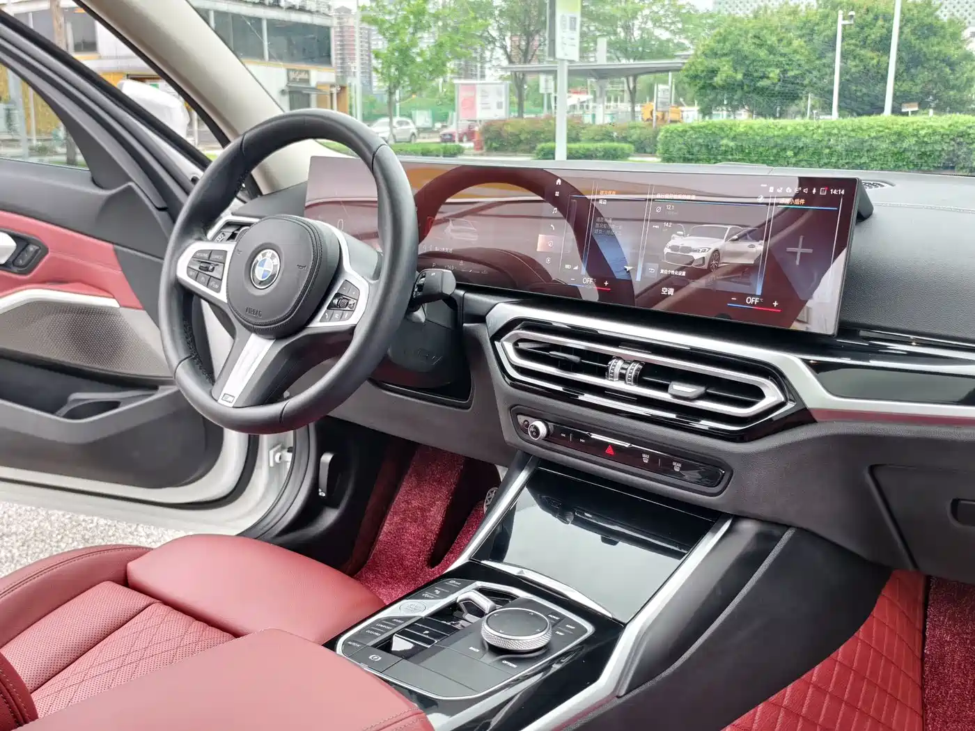 BMW 3 Series 2023 320Li M Sport Package фото 21