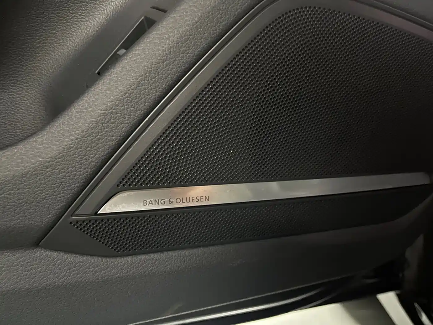 Audi A6L 2022 55 TFSI quattro Premium Elegance фото 8