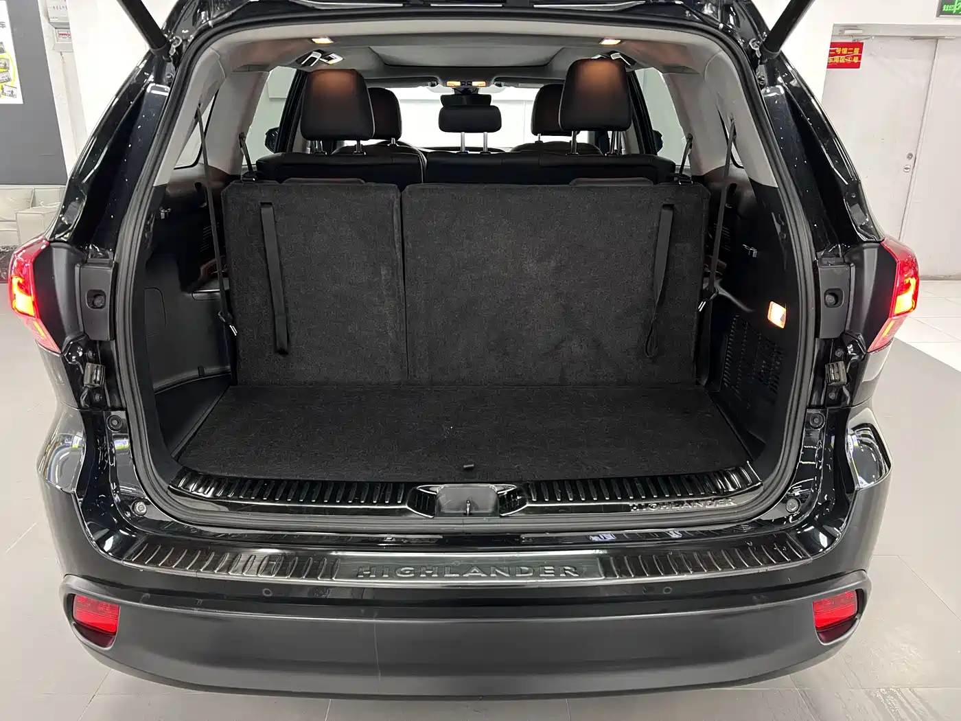 Toyota Highlander 2018 2.0T 4WD Premium 7-seater China VI фото 10
