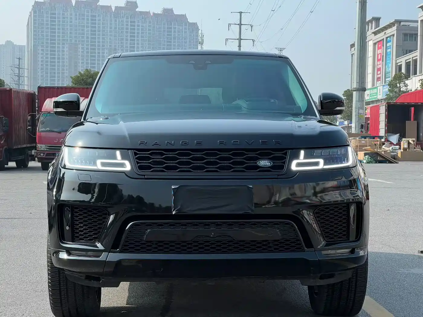 Land Rover Range Rover Sport 2021 3.0 L6 Gloss Black Edition фото 2