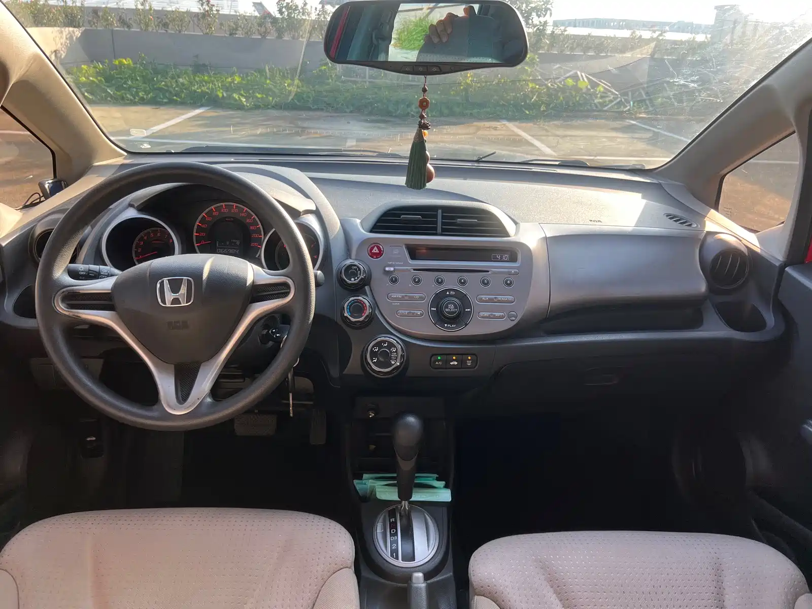 Фото 9 - Honda Fit