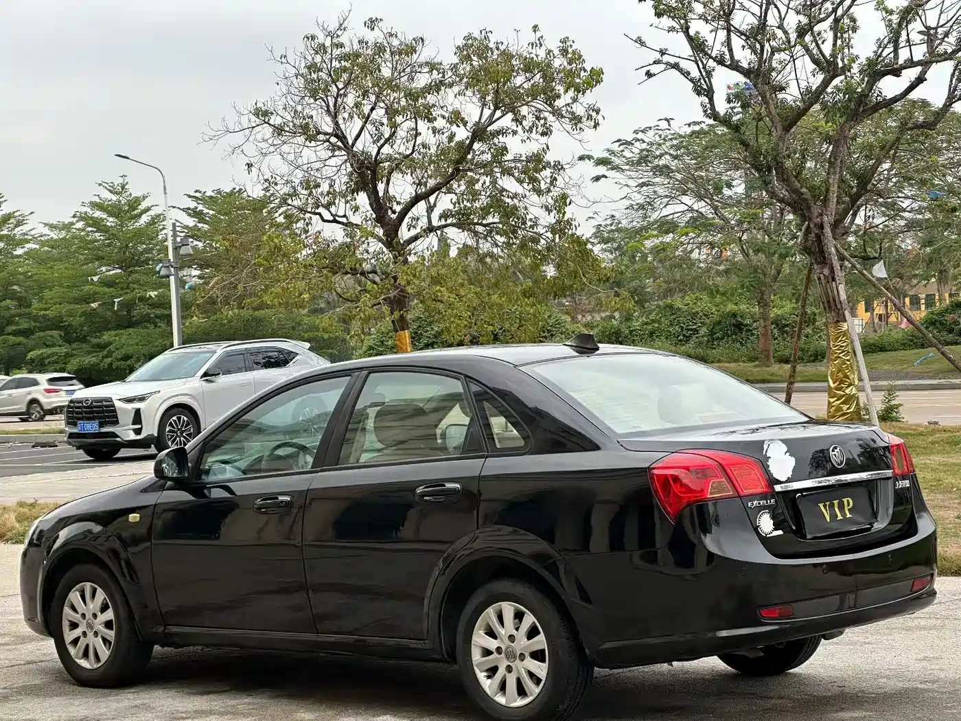 Buick Excelle 2013 1.5L Automatic Classic фото 4