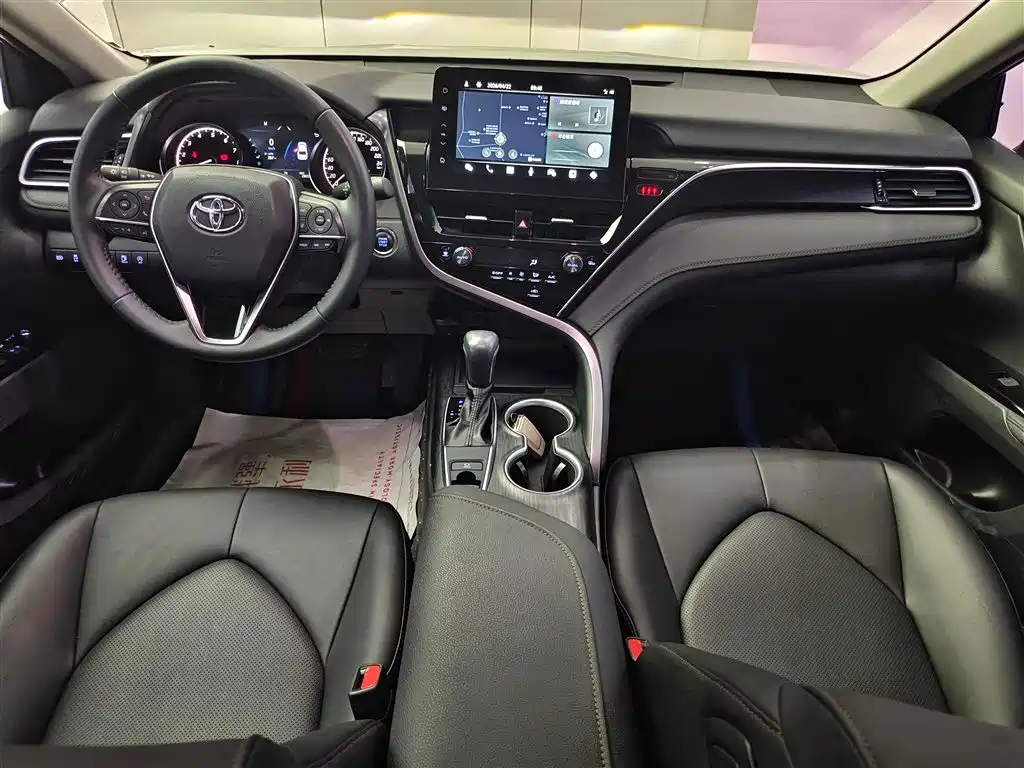 Toyota Camry 2021 2.0G Luxury Edition фото 12