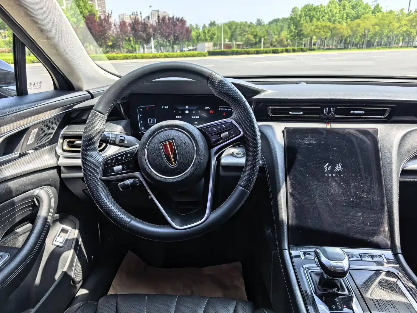 Hongqi H5 2024 1.5T DCT Smart Connect Flag Rhythm Edition фото 15