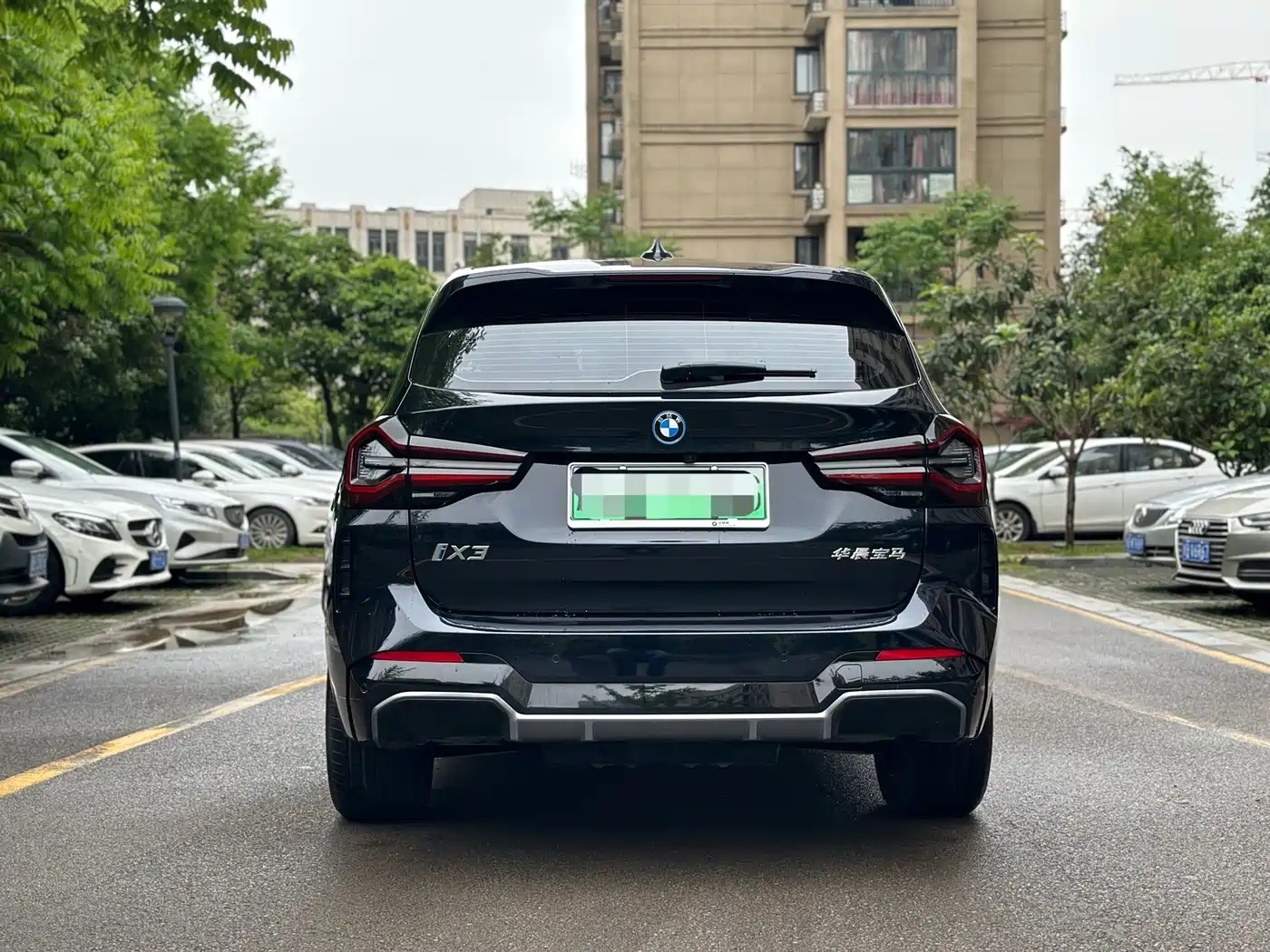 BMW iX3 2023 Leading Type фото 9