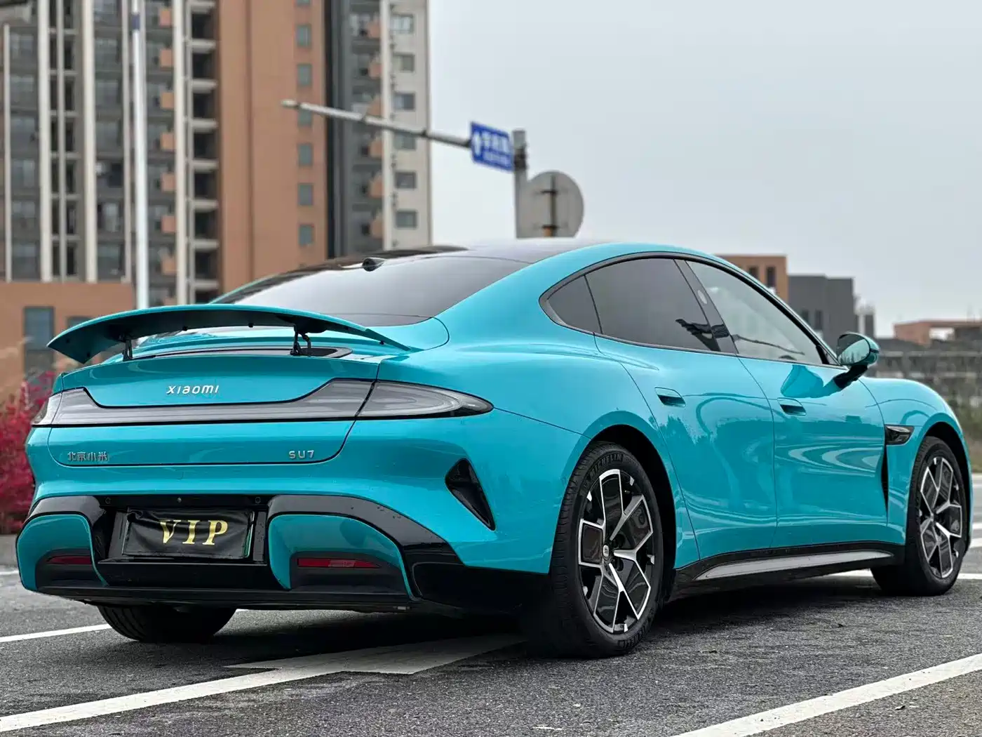 XIAOMI CAR XIAOMI SU7