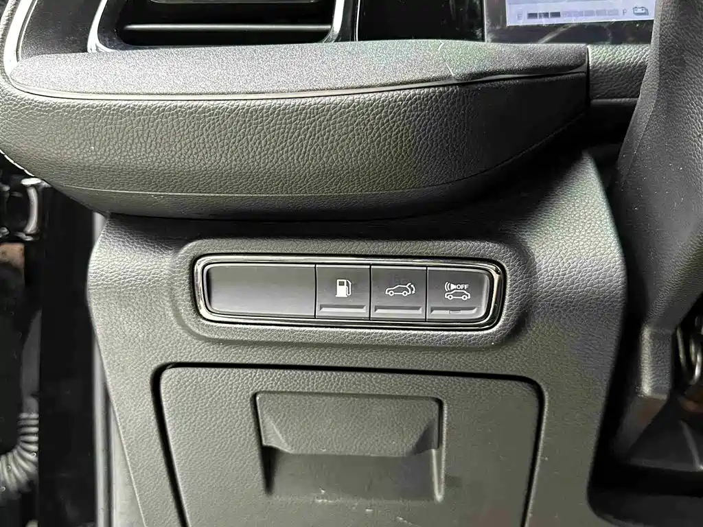 GAC Trumpchi Trumpchi GS8 2022 Hybrid Series 2.0TM 4WD Premium Edition (7-Seater) фото 19