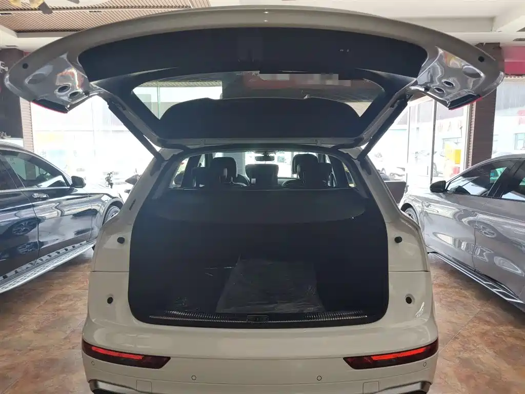 Audi Q5L 2022 Facelift 45T Luxury Dynamic фото 15