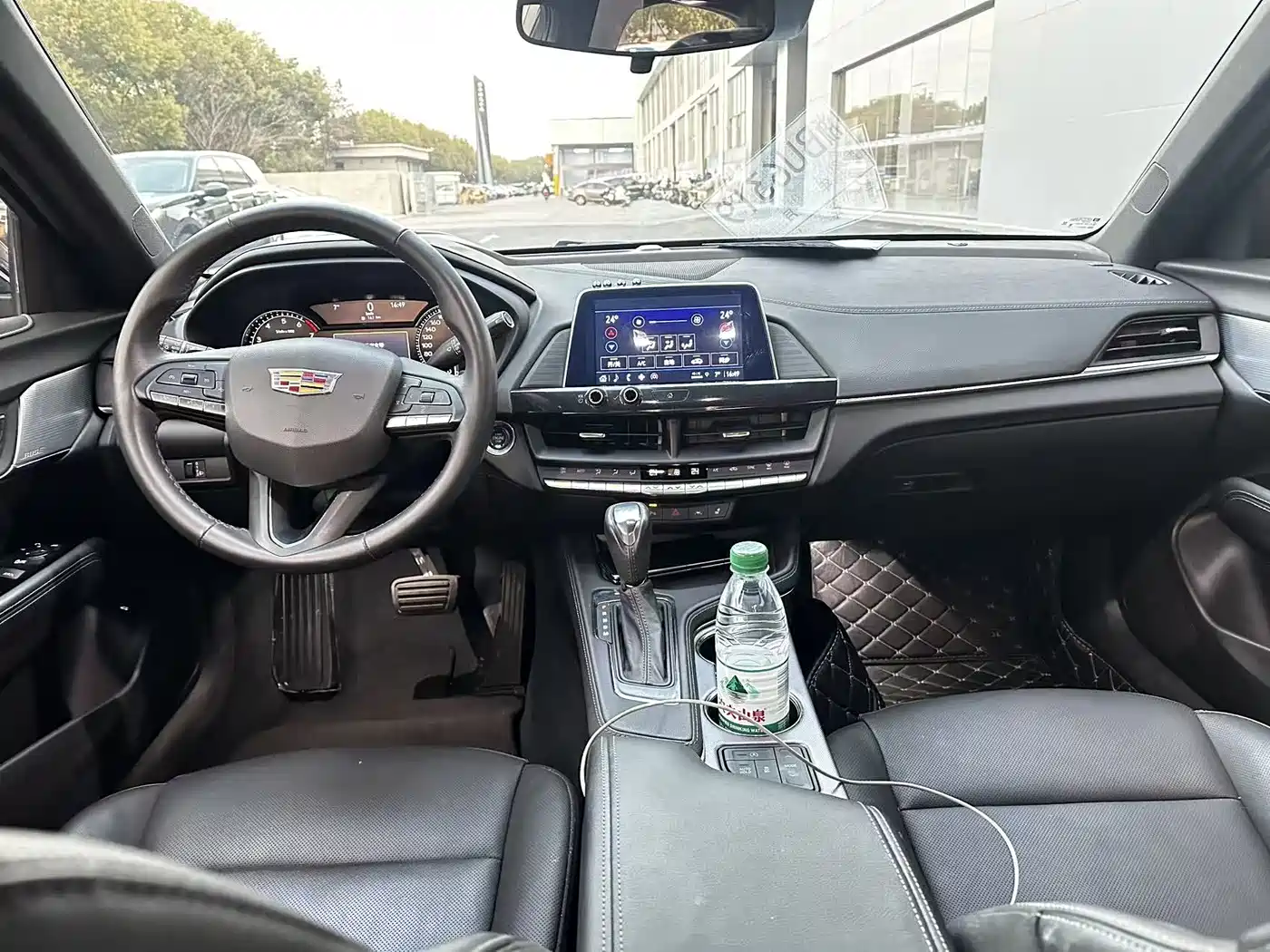 CADILLAC CT4