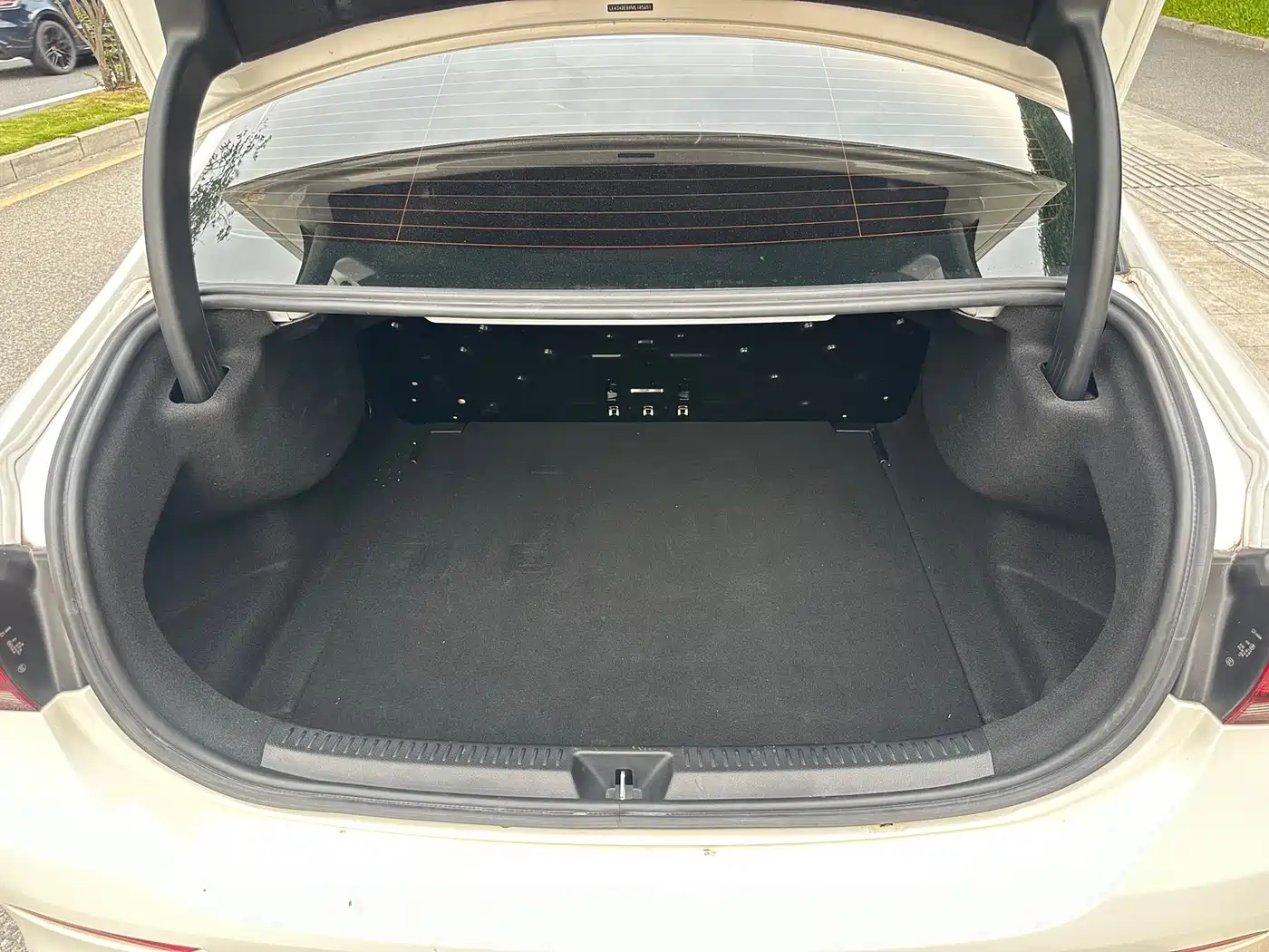 Mercedes-Benz A-Class 2022 A 180 L фото 22